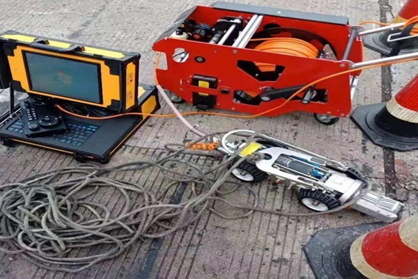 达县CCTV管道检测机器人